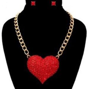 Oversized Heart Crystal Necklace Set